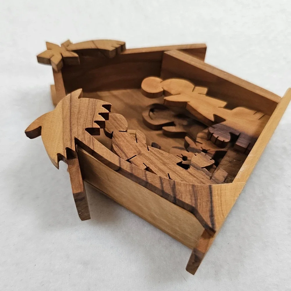 Handcrafted‎ Olive Wood Nativity Scene Stable Silhouette Christmas Decor 4.5